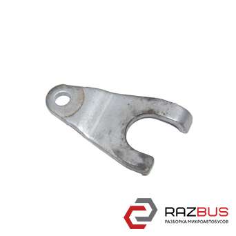 Кронштейн кріплення (скоба) трубки масляного фільтра 2.0 TDCi FORD KUGA 13-21 (Ф FORD KUGA 2013-2021
