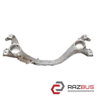 Балка двигателя RENAULT TRAFIC 2000-2014г