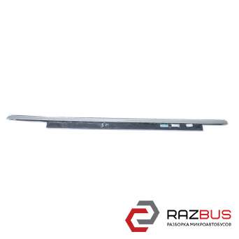 Молдинг скла двері задньої правої хром AUDI Q3 2011-2018 AUDI Q3 2011-2018