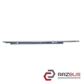 Молдинг скла передніх правих дверей хром AUDI Q3 2011-2018 AUDI Q3 2011-2018