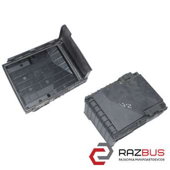 Корпус блока предохранителей верх. часть VOLKSWAGEN TIGUAN 07-17