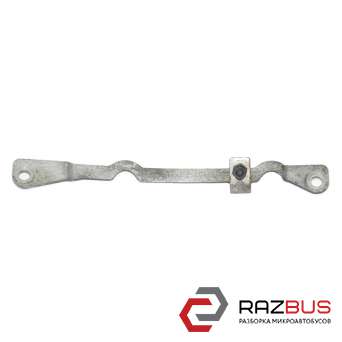 Кронштейн декоративної накладки двигуна 3.0 CDI MERCEDES-BENZ VITO 639 03-10 (МЕ MERCEDES VITO 639 2003-2014г