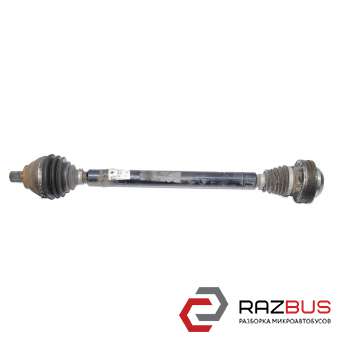 Привод правый 2.0TDI (порван пыльник) AUDI Q3 2011-2018