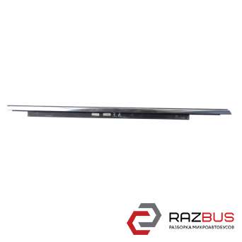 Молдинг скла двері AUDI Q5 2008-2017 AUDI Q5 2008-2017