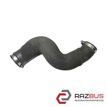 Патрубок интеркулера от радиатора к дроссельной заслонке 2.0TDI резина AUDI Q5 2008-2017
