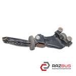 Ролик боковой сдвижной двери левый средний VOLKSWAGEN CADDY III 2004-2015г